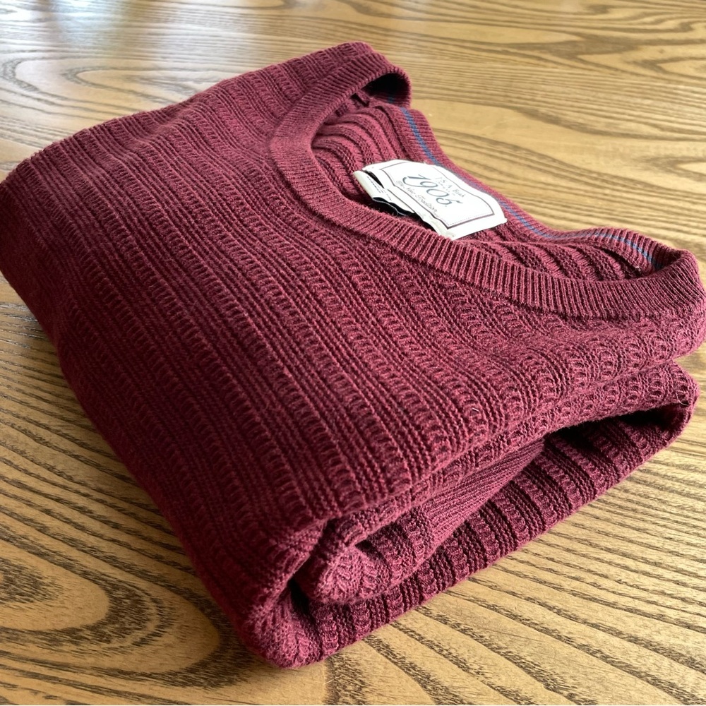 Jos A Bank‎ Textured Pull Over Sweater Burgundy Crewneck